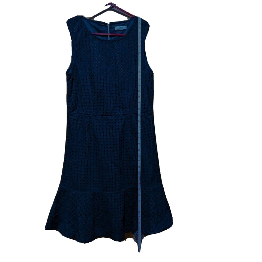 New York and Co. Eyelet Dress Sleeveless,Back Zipper Size 8.Looks Blue its Black